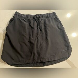 Slazenger Medium Women’s Golf Skort with Pockets